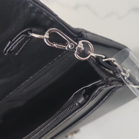 Badgley Mischka Vegan Crossbody NWT - Picture 8 of 8